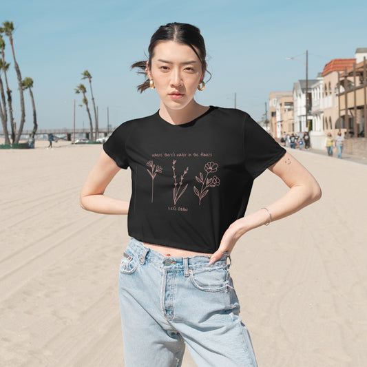 Girl wearing Mac Miller shirt on the beach